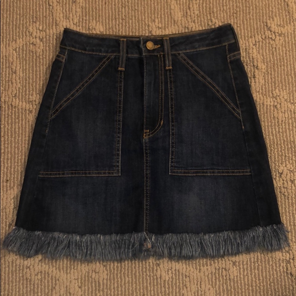 denim skirt
